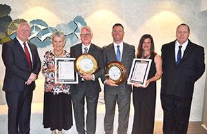 2016 Australian Search and Rescue Award recipients - John and Innes, Mount Barney Lodge Country Retreat - pictured here with their wives Jenny and Tracey Larkin, AMSA’s CEO Mick Kinley (left) and QPS Senior Sergeant Jim Whitehead