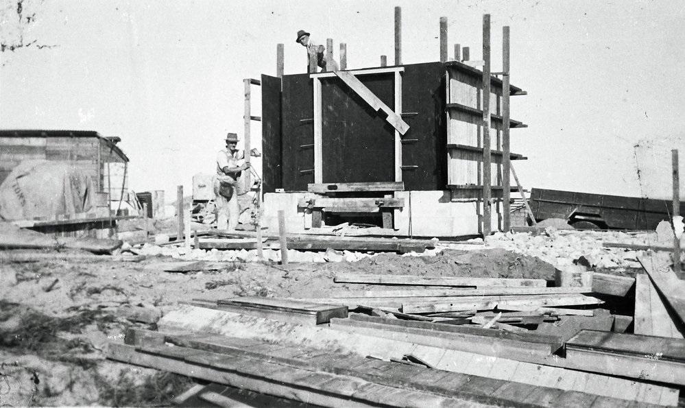 Figure 13. Cape Baily Lighthouse under construction, 1950 (Courtesy of the Local Studies Collection, Sutherland Shire Libraries)23