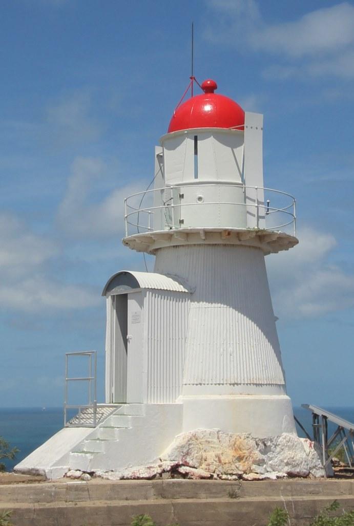 Figure 14. Goods Island Lighthouse, Goods Island (Palilag) QLD, first lit 1887 (© AMSA, 2014)