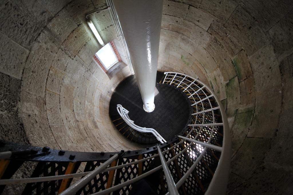 Figure 5. Cape Leeuwin Lighthouse Photo source: AMSA, 2015