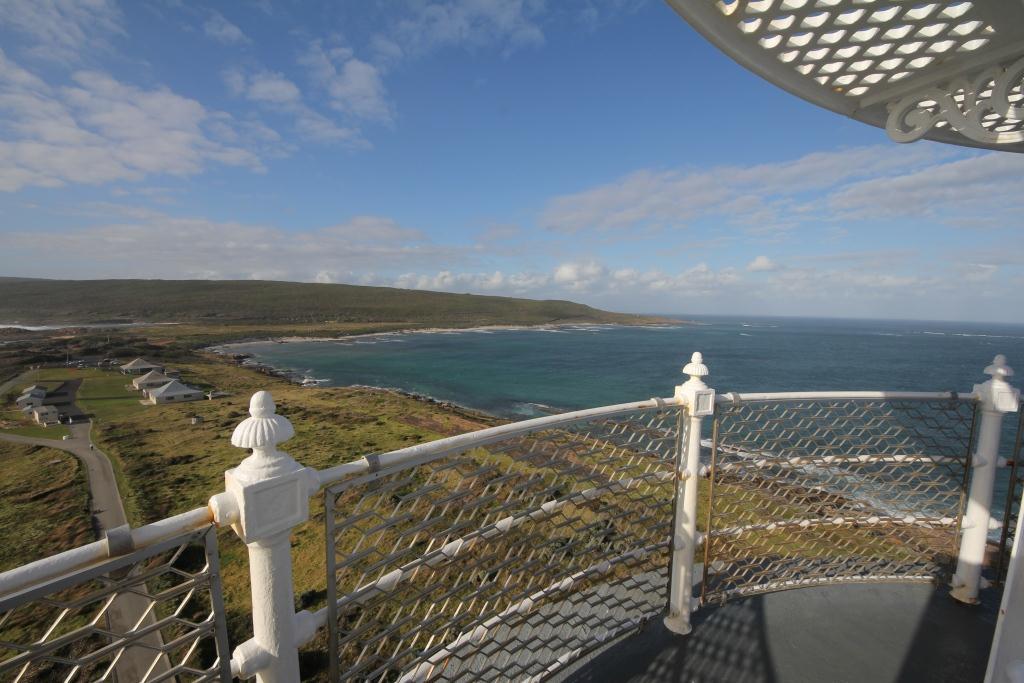 Figure 78. Left - Cape Leeuwin Lighthouse Photo source: AMSA, 2015