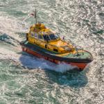 Pilot boat