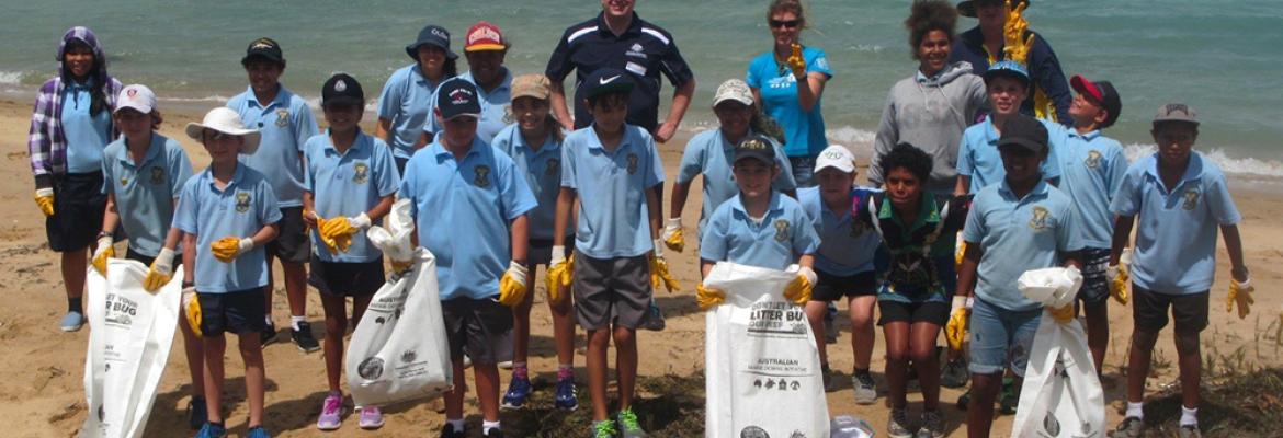 Beach clean-up activity with year 5/6 students from the Our Lady of the Sacred Heart Primary School