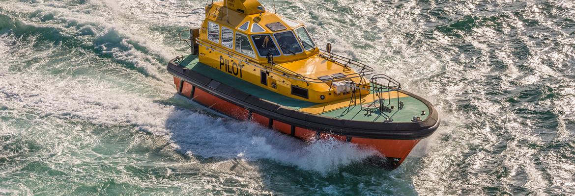 Pilot boat